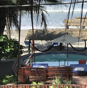 Casa De Las Olas Surf & Beach Club Hotell Acapulco Exterior photo