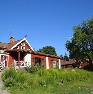 Björnåsen Bear Hill Villa Katrineholm Exterior photo