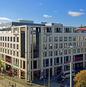 Courtyard By Marriott Budapest City Center Hotell Exterior photo