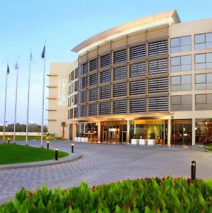 Centro Sharjah Hotell Exterior photo