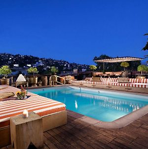 Petit Ermitage Hotell West Hollywood Exterior photo