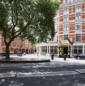 The Connaught Hotell London Exterior photo