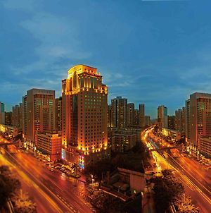 Yutong Hotel Guangzhou Exterior photo