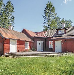 Amazing Home In Sdertlje With 3 Bedrooms And Wifi Södertälje Exterior photo