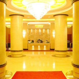 Grand Soluxe Wangjiang Hotel Harbin Interior photo