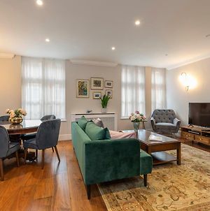Beautiful 2 Bed Apt In Mayfair, Close To Tube Lägenhet London Exterior photo
