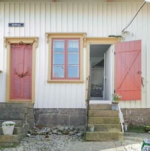 6 Person Holiday Home In Lysekil Exterior photo