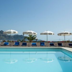 Panoramic Hotell Giardini Naxos Exterior photo