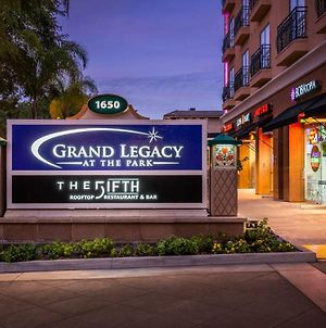 Grand Legacy At The Park Hotell Anaheim Exterior photo