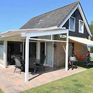 Holiday Home Mosselbank 22 - Noordzeepark Ouddorp - For The Use Of The Sauna, Additional Costs Are Applicable- Big Fenced Garden, Grill Near The Beach - Not For Companies Exterior photo