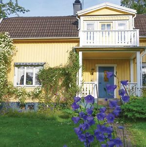 Amazing Home In Motala With 4 Bedrooms, Sauna And Wifi Exterior photo