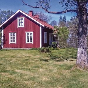 Three-Bedroom Holiday Home In Smålandsstenar Exterior photo