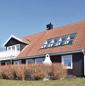 Stunning Home In Visby With 5 Bedrooms, Sauna And Wifi Exterior photo