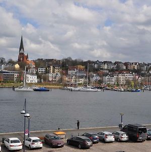 Hafenblick vom Kapitänshaus Lägenhet Flensburg Exterior photo