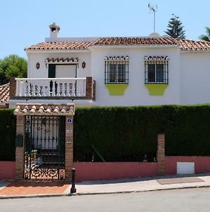 Casa Flora - Mijas Costa - Andalusie Bed and Breakfast Exterior photo
