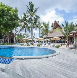Le Nusa Beach Club Hotell Lembongan Exterior photo