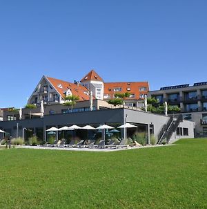 Hotel Traube Am See Friedrichshafen Exterior photo