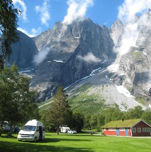 Trollveggen Camping Villa Åndalsnes Exterior photo