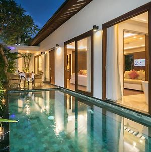 Anari Villas Kuta By Best Deals Asia Hospitality Legian Exterior photo