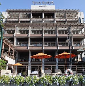 Riva Surya Bangkok - Sha Extra Plus Hotell Exterior photo